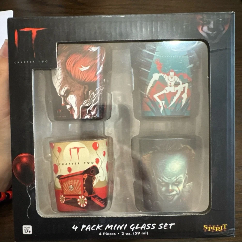 NEW IT Pennywise Shot Glass Cup Set 4pc Mini Glasses Horror Halloween